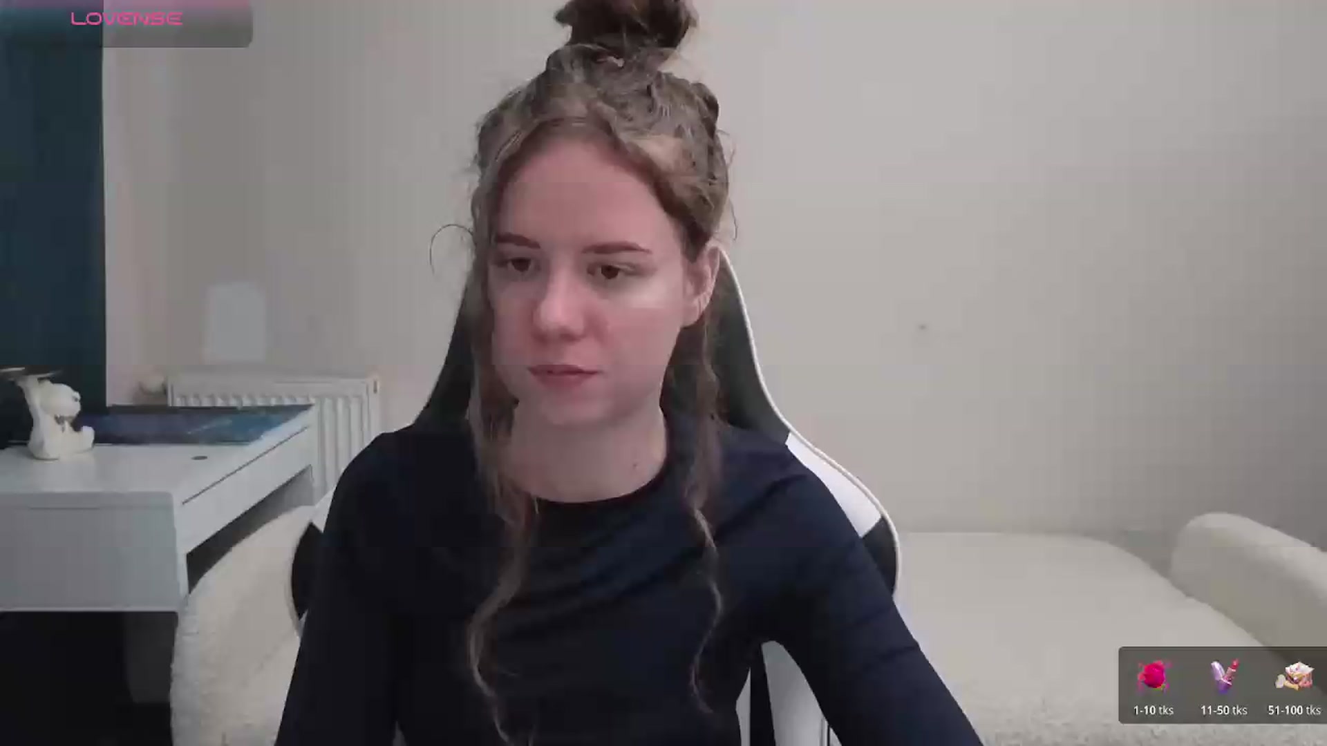 Gallery image thumbnail from BlueFlowerr's myfreecams stream on, 05/12/2026, 19:14 image 1 of 20