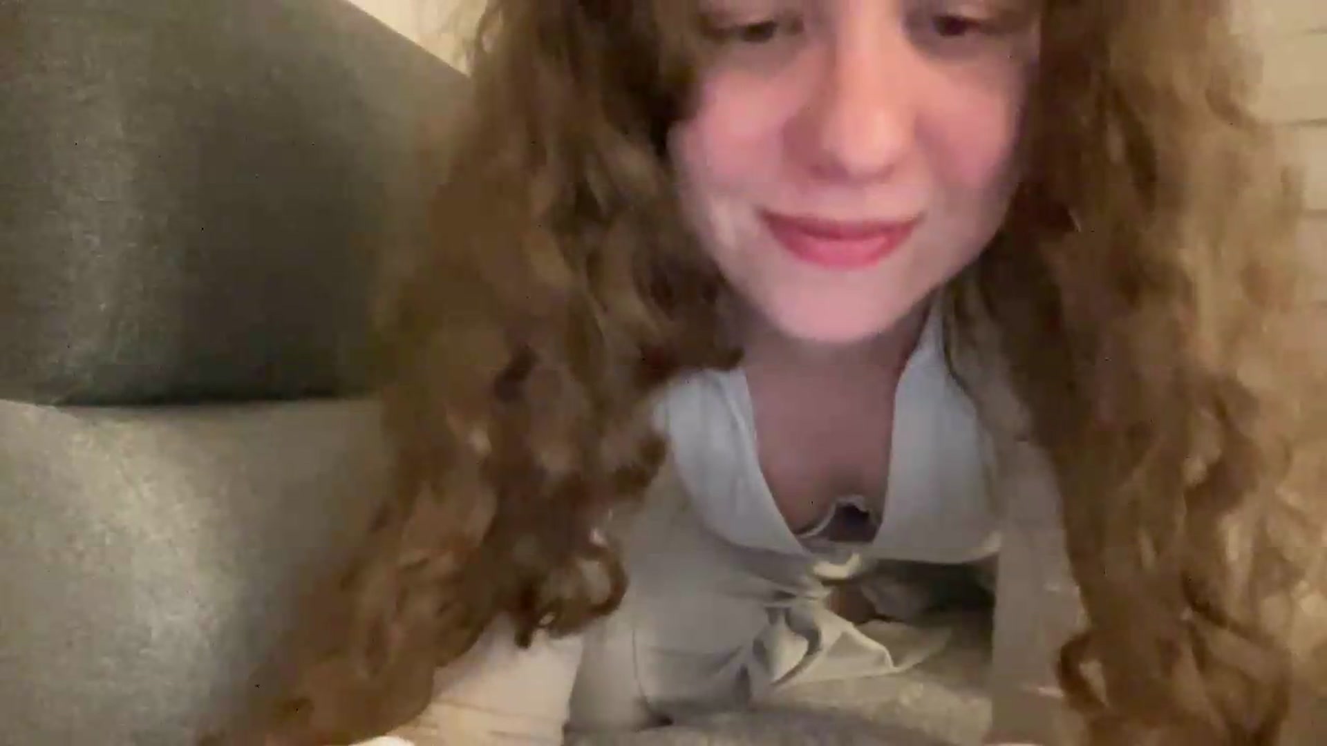 Gallery image thumbnail from BlueFlowerr's myfreecams stream on, 05/14/2026, 01:25 image 7 of 20