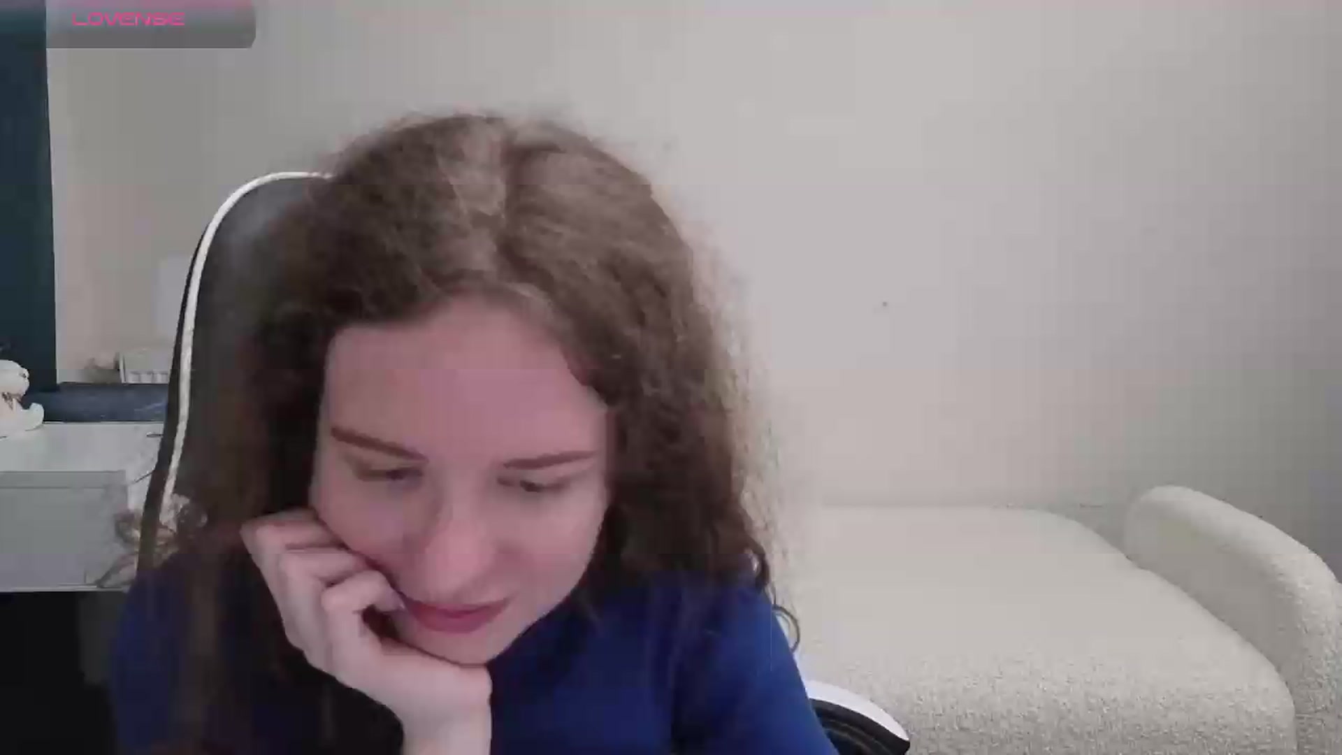 Gallery image thumbnail from BlueFlowerr's myfreecams stream on, 05/14/2026, 19:19 image 10 of 20