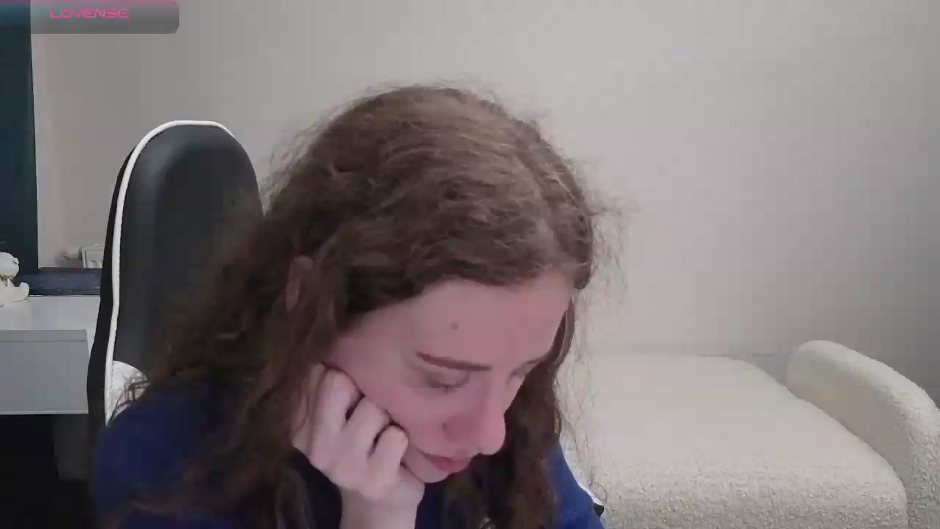 Gallery image thumbnail from BlueFlowerr's myfreecams stream on, 05/14/2026, 19:19 image 1 of 20