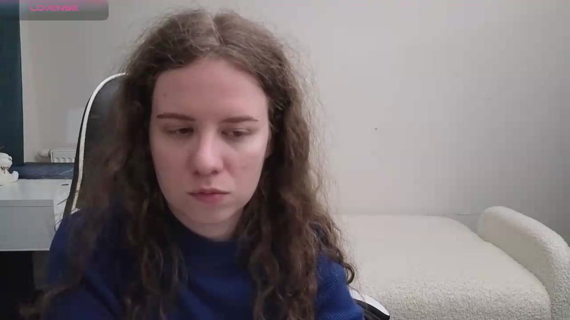 Gallery image thumbnail from BlueFlowerr's myfreecams stream on, 05/14/2026, 19:19 image 4 of 20
