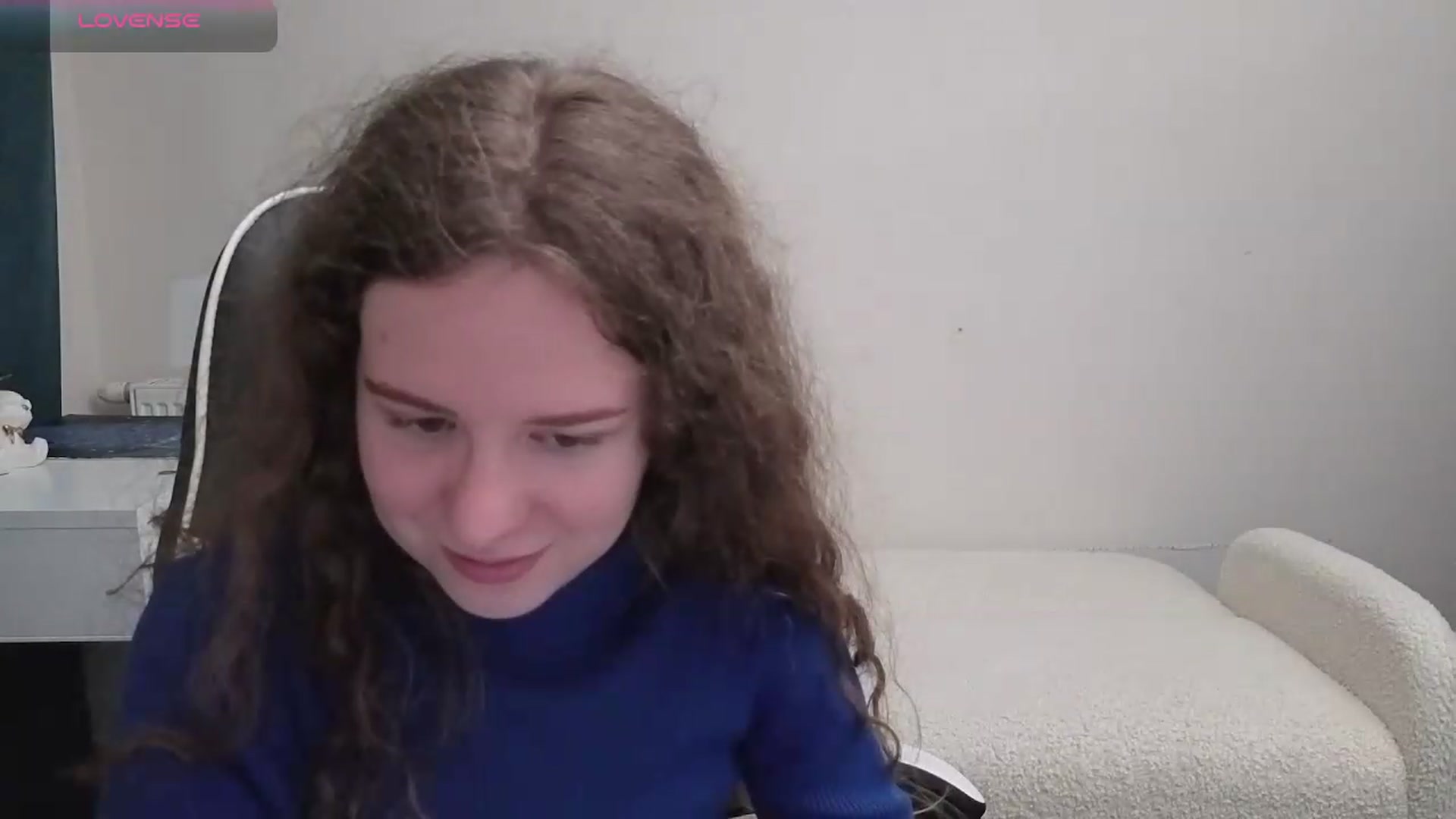 Gallery image thumbnail from BlueFlowerr's myfreecams stream on, 05/14/2026, 19:19 image 12 of 20