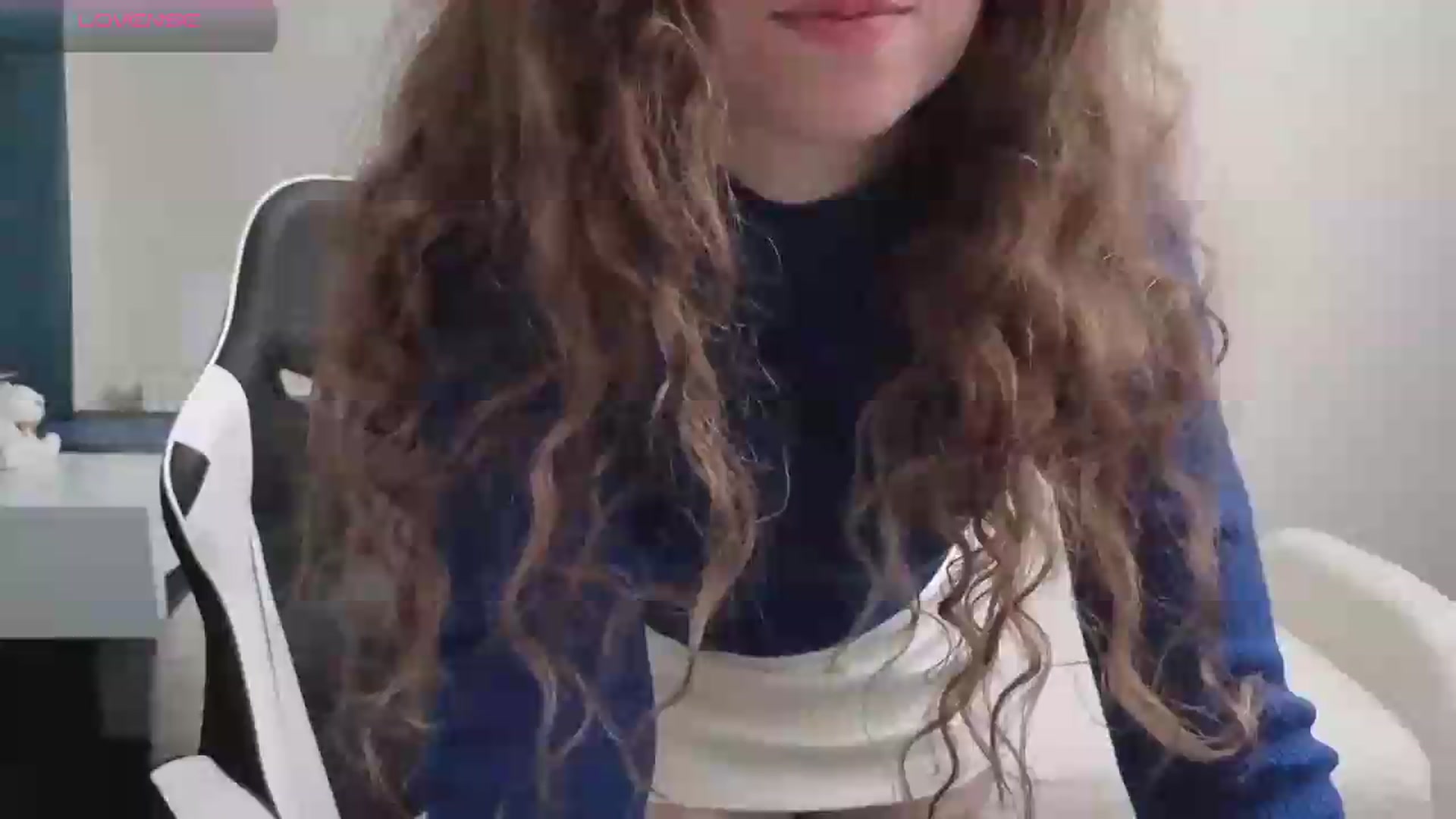 Gallery image thumbnail from BlueFlowerr's myfreecams stream on, 05/14/2026, 22:01 image 1 of 20