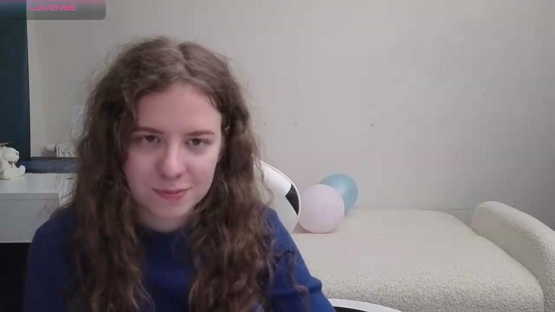 Gallery image thumbnail from BlueFlowerr's myfreecams stream on, 05/14/2026, 22:01 image 15 of 20