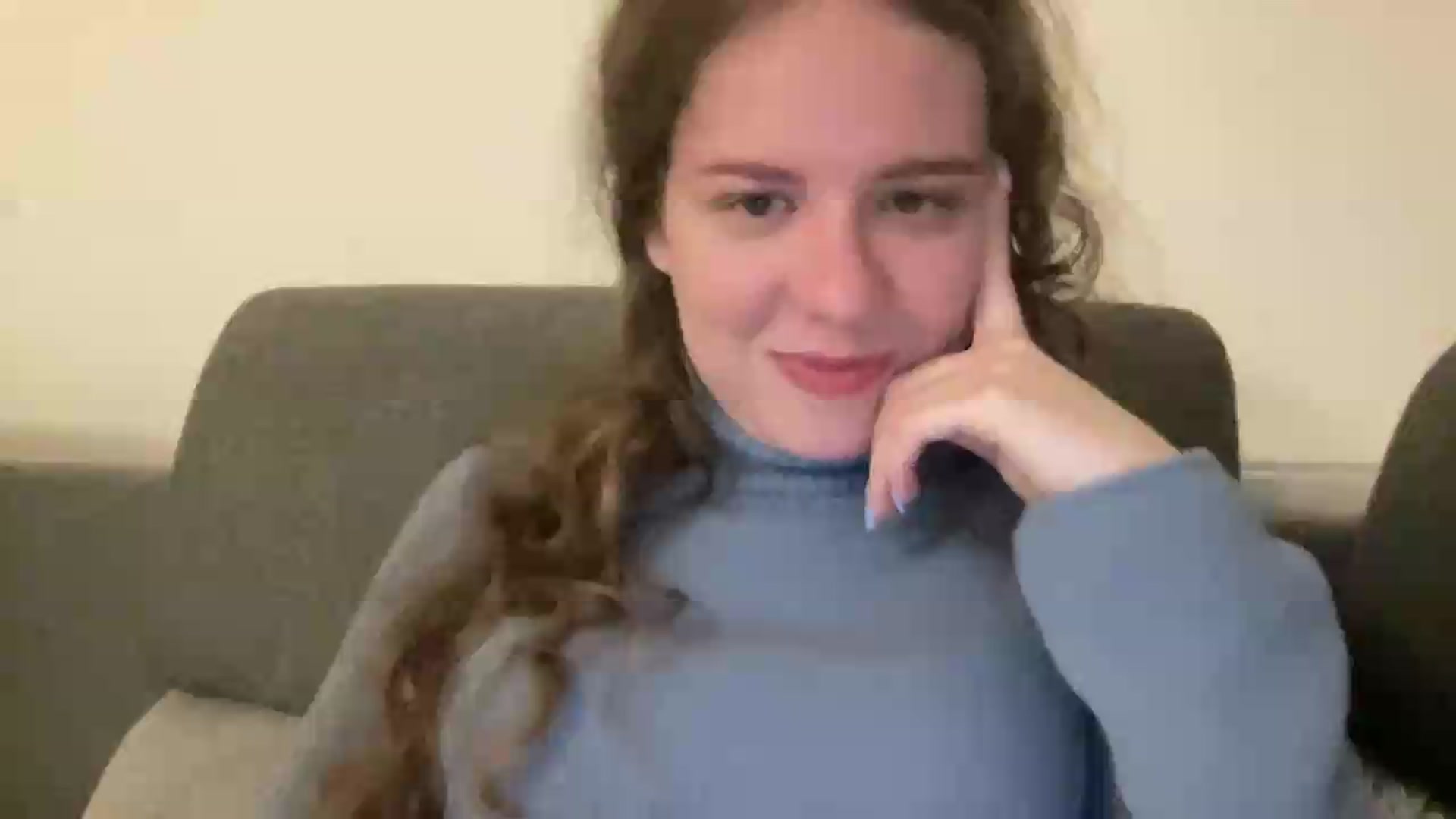 Gallery image thumbnail from BlueFlowerr's myfreecams stream on, 05/16/2026, 01:11 image 19 of 20