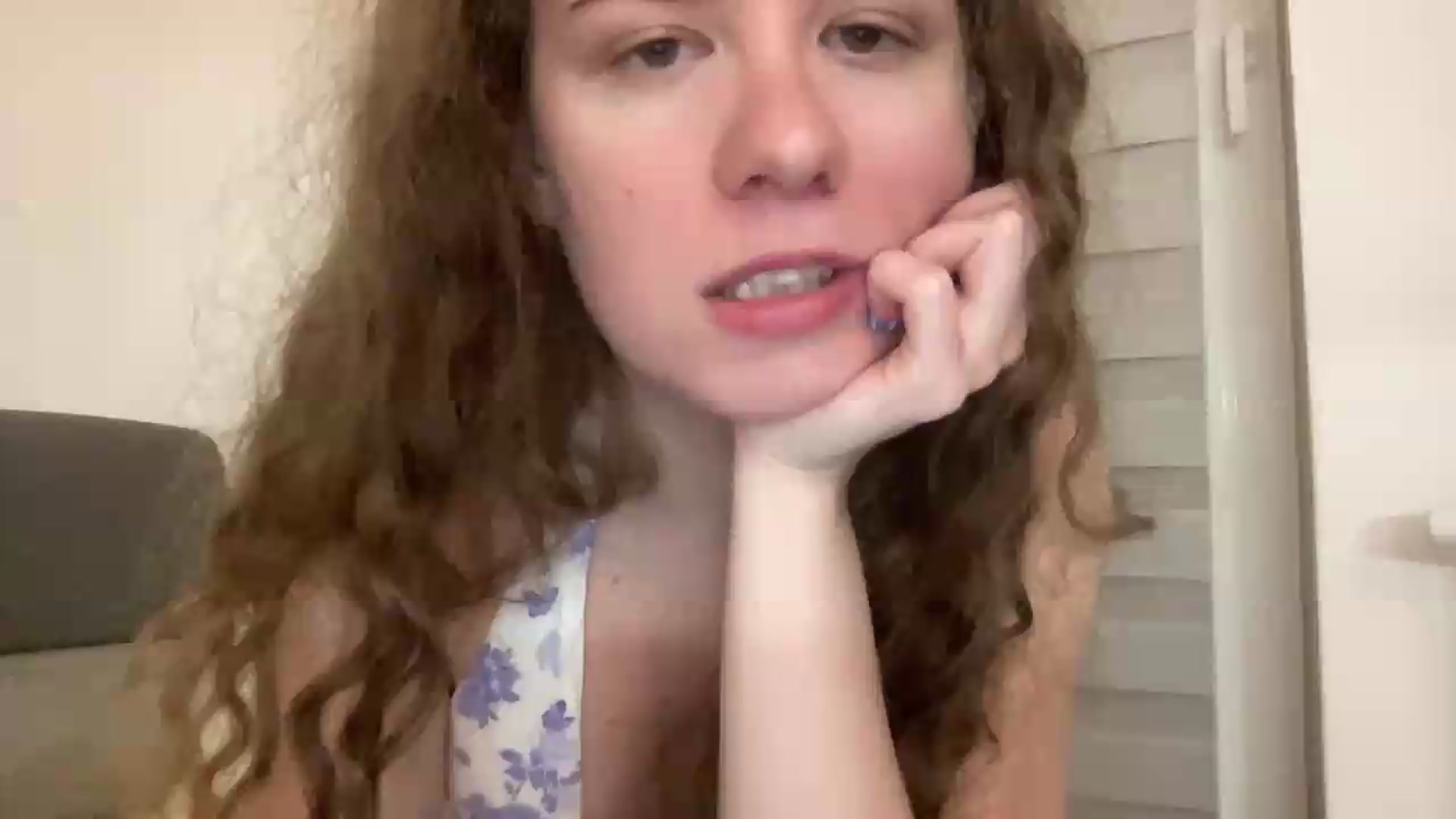 Gallery image thumbnail from BlueFlowerr's myfreecams stream on, 05/16/2026, 21:14 image 1 of 20
