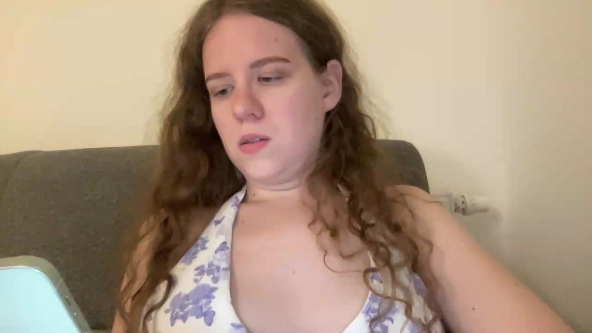 Gallery image thumbnail from BlueFlowerr's myfreecams stream on, 05/17/2026, 24:00 image 8 of 20
