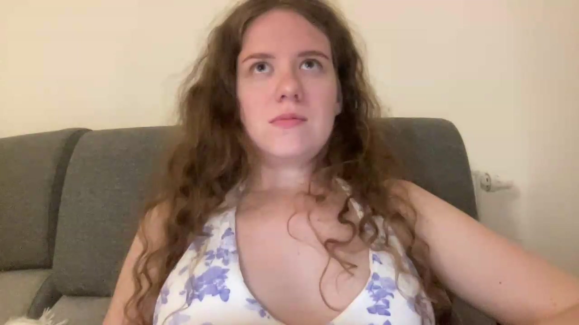 Gallery image thumbnail from BlueFlowerr's myfreecams stream on, 05/17/2026, 01:03 image 15 of 20