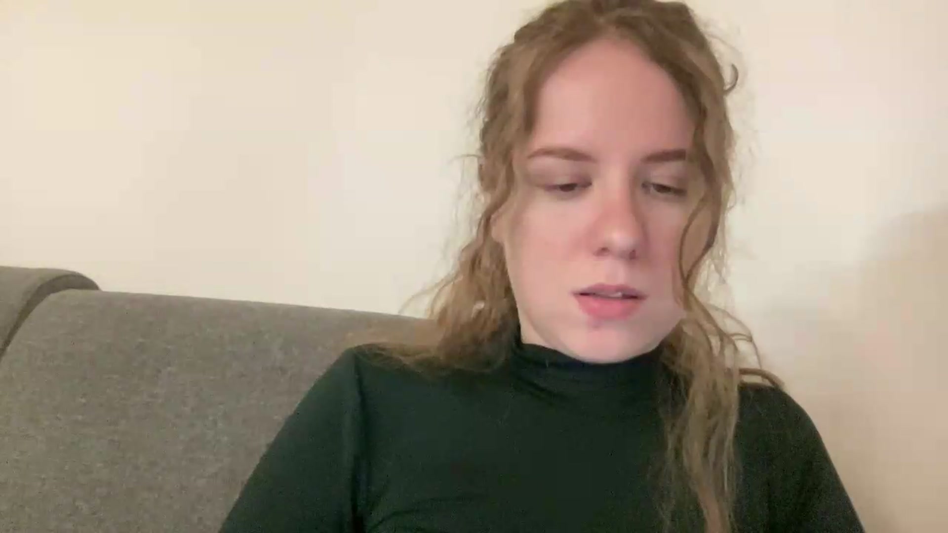 Gallery image thumbnail from BlueFlowerr's myfreecams stream on, 05/17/2026, 21:43 image 3 of 20