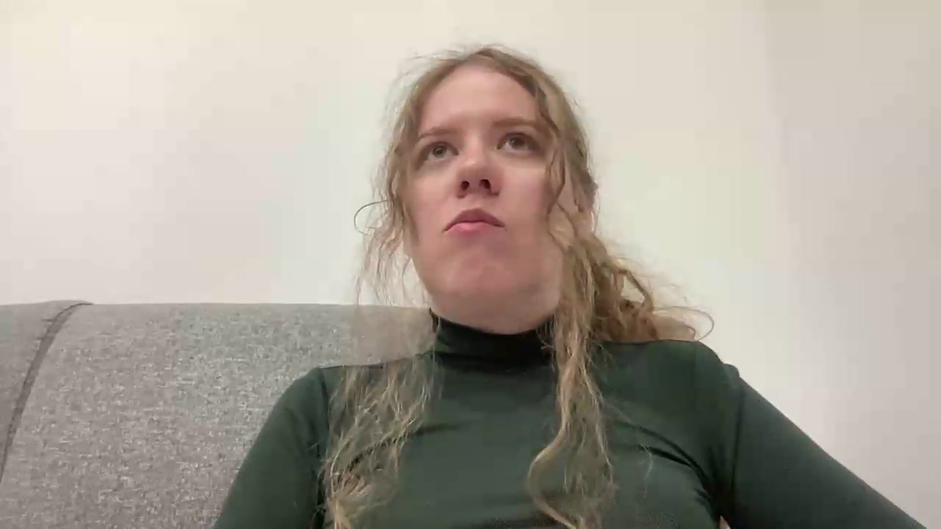 Gallery image thumbnail from BlueFlowerr's myfreecams stream on, 05/18/2026, 01:23 image 6 of 20