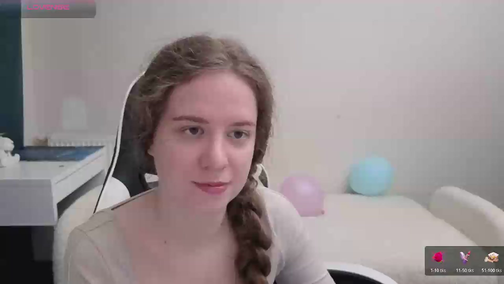Gallery image thumbnail from BlueFlowerr's myfreecams stream on, 05/18/2026, 17:20 image 7 of 20