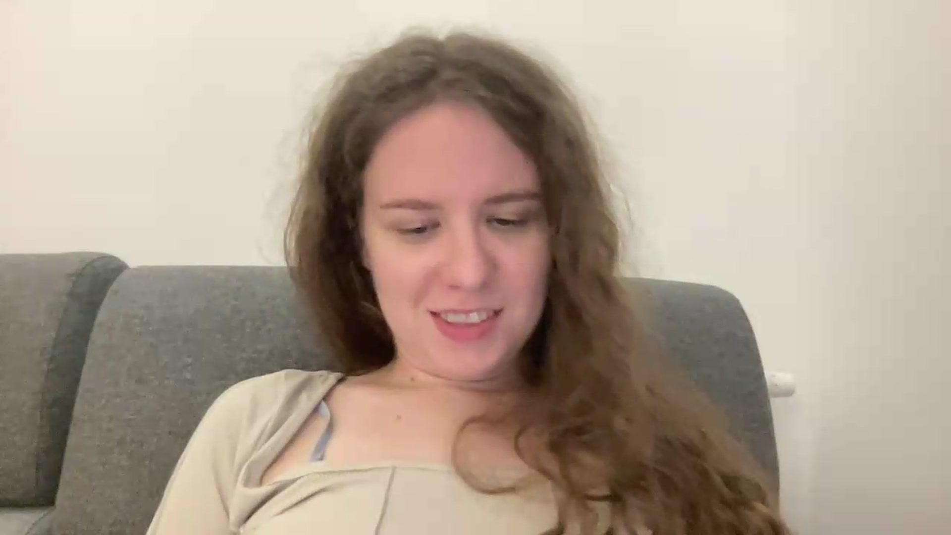 Gallery image thumbnail from BlueFlowerr's myfreecams stream on, 05/19/2026, 24:17 image 5 of 20