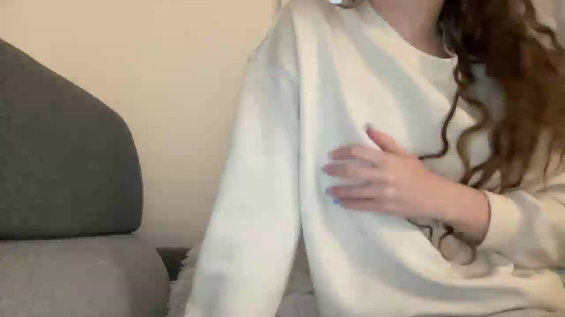 Gallery image thumbnail from BlueFlowerr's myfreecams stream on, 05/22/2026, 03:16 image 2 of 20