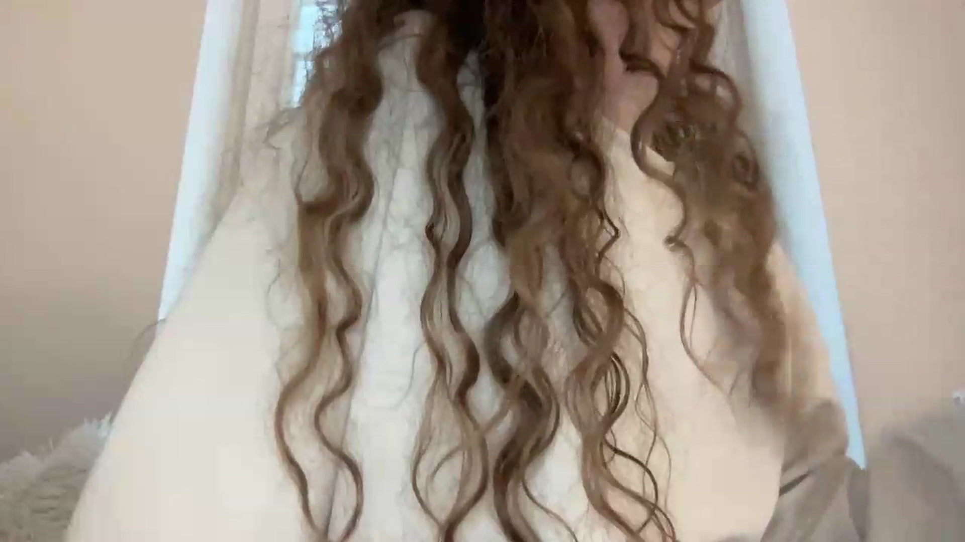 Gallery image thumbnail from BlueFlowerr's myfreecams stream on, 05/22/2026, 03:16 image 15 of 20