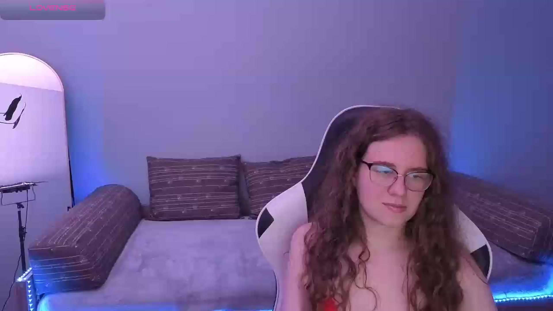 Gallery image thumbnail from BlueFlowerr's myfreecams stream on, 05/22/2026, 19:56 image 1 of 20