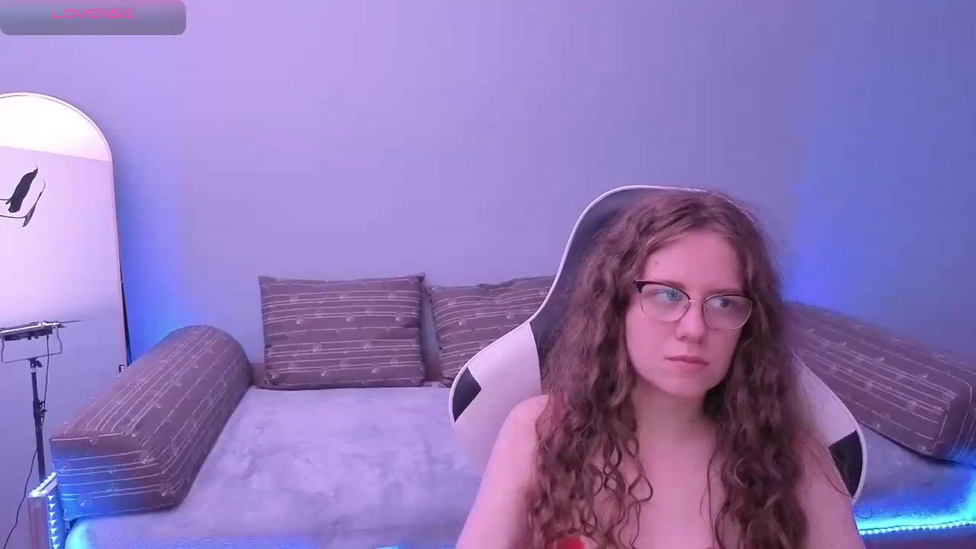 Gallery image thumbnail from BlueFlowerr's myfreecams stream on, 05/22/2026, 19:56 image 2 of 20