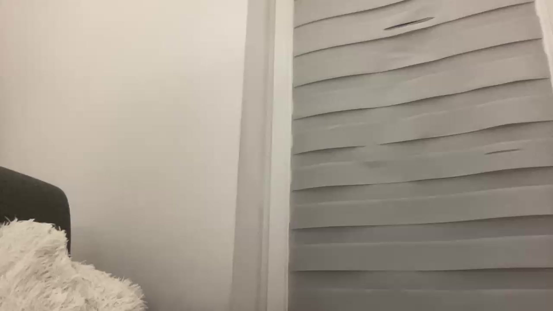 Gallery image thumbnail from BlueFlowerr's myfreecams stream on, 05/22/2026, 21:04 image 9 of 20