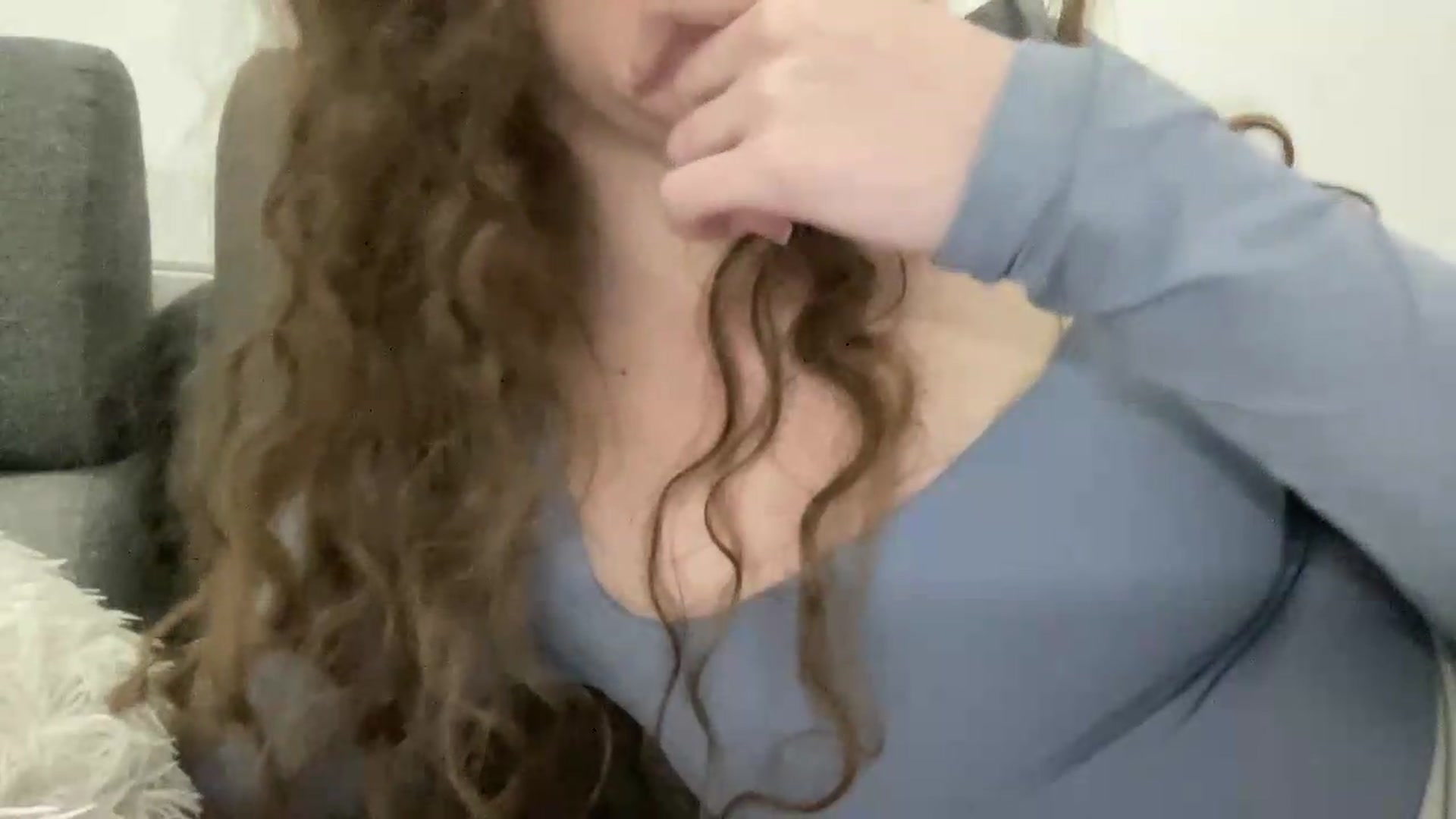 Gallery image thumbnail from BlueFlowerr's myfreecams stream on, 05/22/2026, 23:38 image 20 of 20