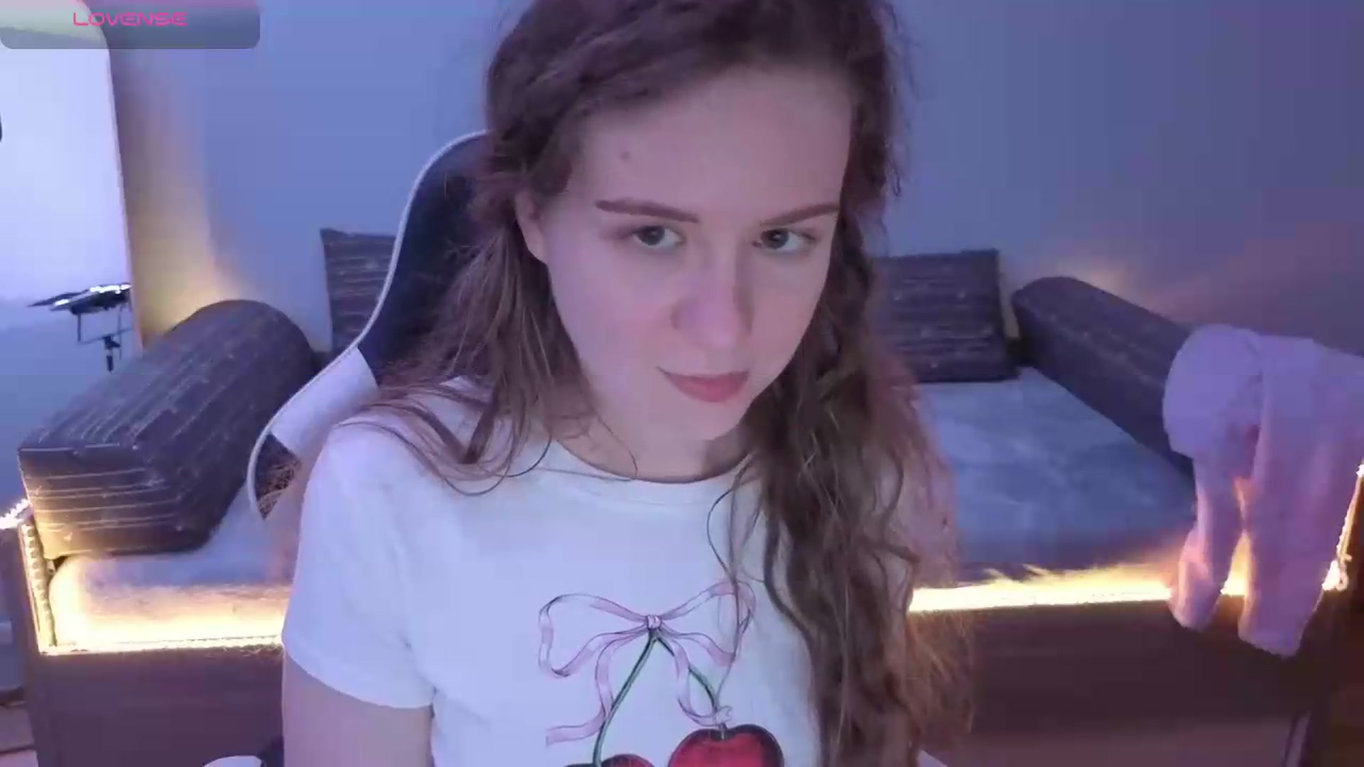 Gallery image thumbnail from BlueFlowerr's myfreecams stream on, 05/24/2026, 21:13 image 7 of 20