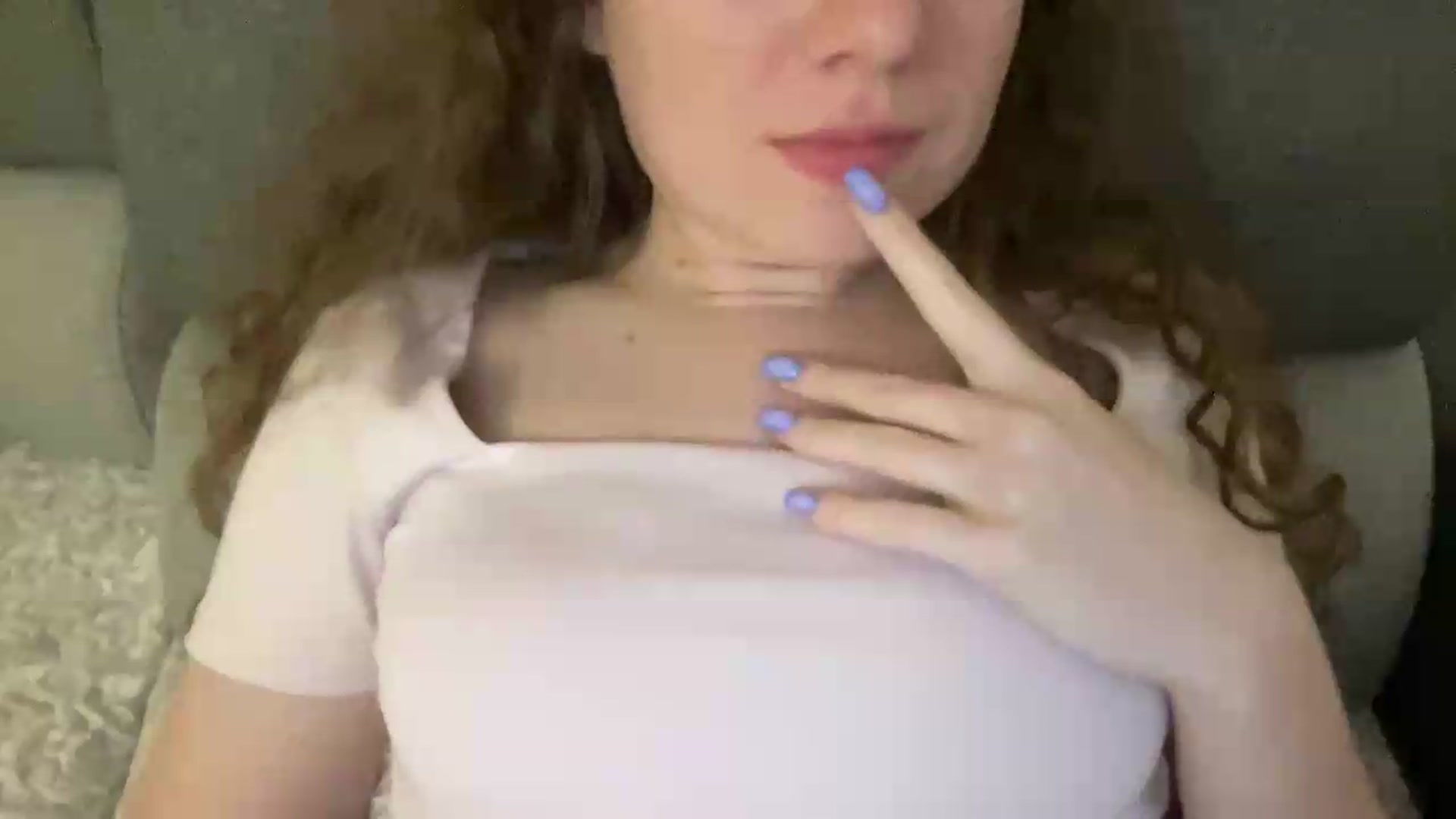 Gallery image thumbnail from BlueFlowerr's myfreecams stream on, 05/27/2026, 24:00 image 6 of 20