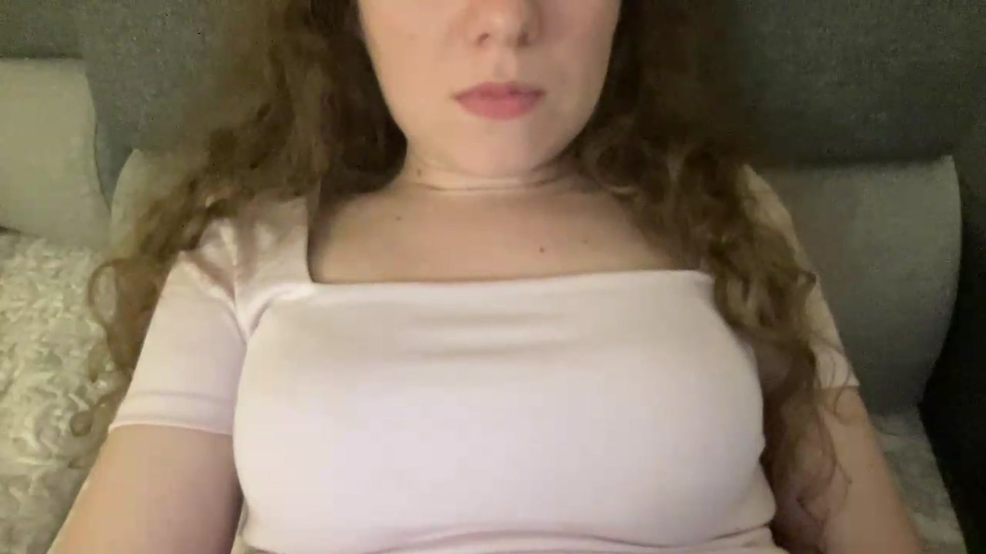 Gallery image thumbnail from BlueFlowerr's myfreecams stream on, 05/27/2026, 24:48 image 2 of 20