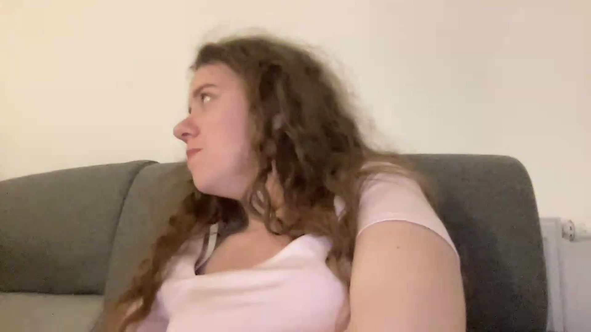 Gallery image thumbnail from BlueFlowerr's myfreecams stream on, 05/27/2026, 24:48 image 10 of 20