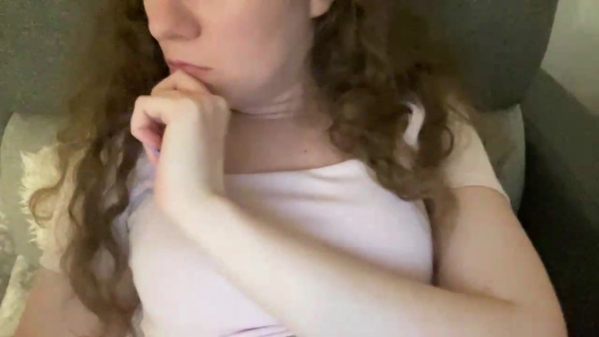 Gallery image thumbnail from BlueFlowerr's myfreecams stream on, 05/27/2026, 24:48 image 16 of 20