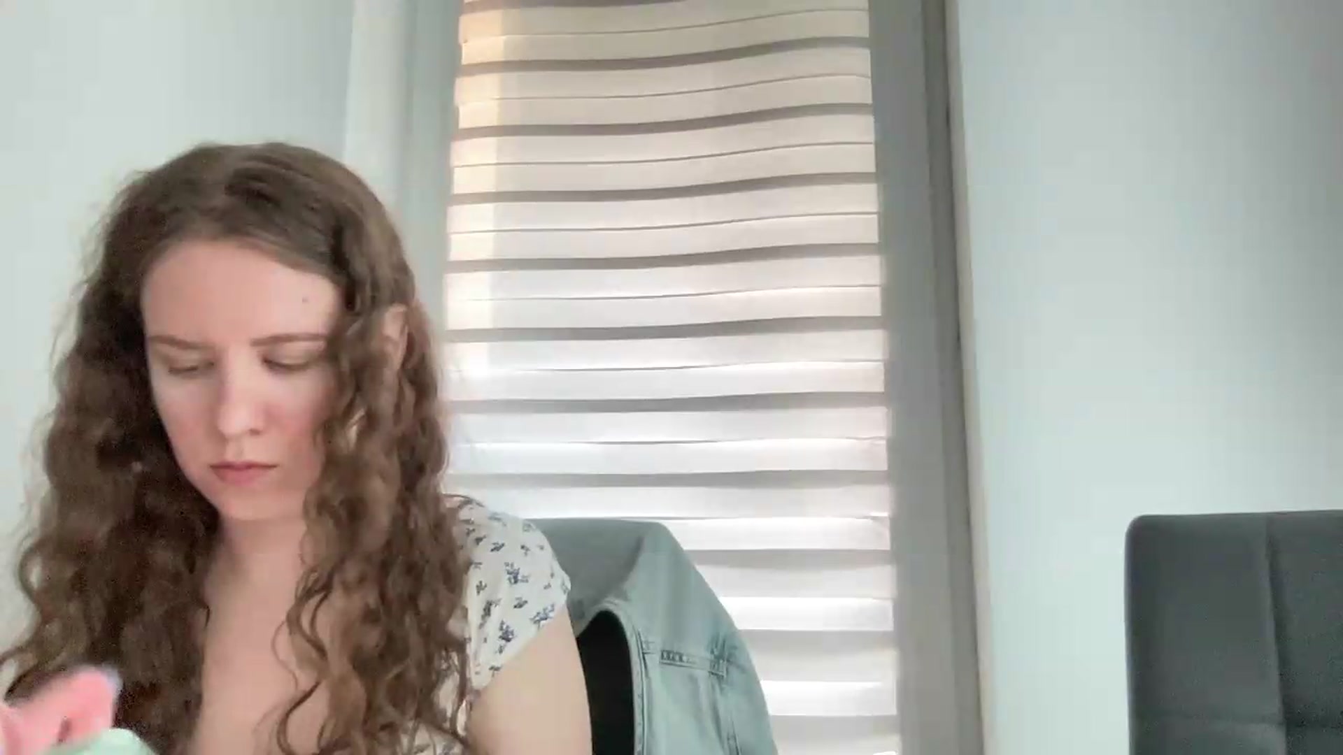 Gallery image thumbnail from BlueFlowerr's myfreecams stream on, 05/29/2026, 18:42 image 4 of 20