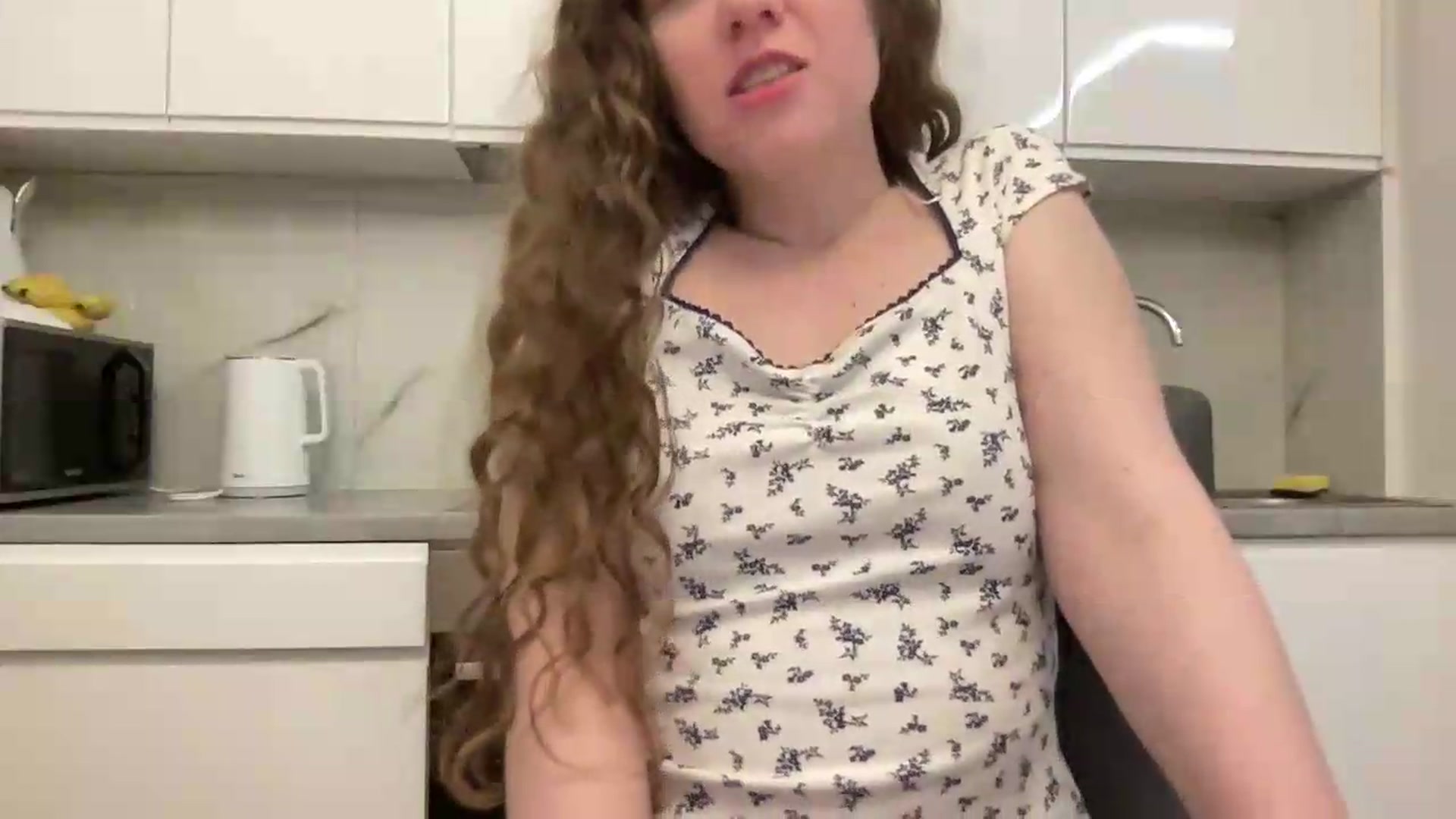 Gallery image thumbnail from BlueFlowerr's myfreecams stream on, 05/29/2026, 23:24 image 16 of 20