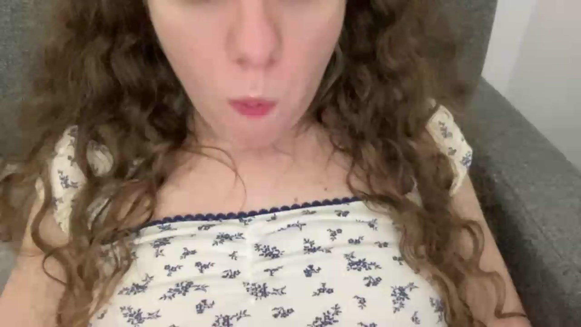 Gallery image thumbnail from BlueFlowerr's myfreecams stream on, 05/30/2026, 03:22 image 15 of 20