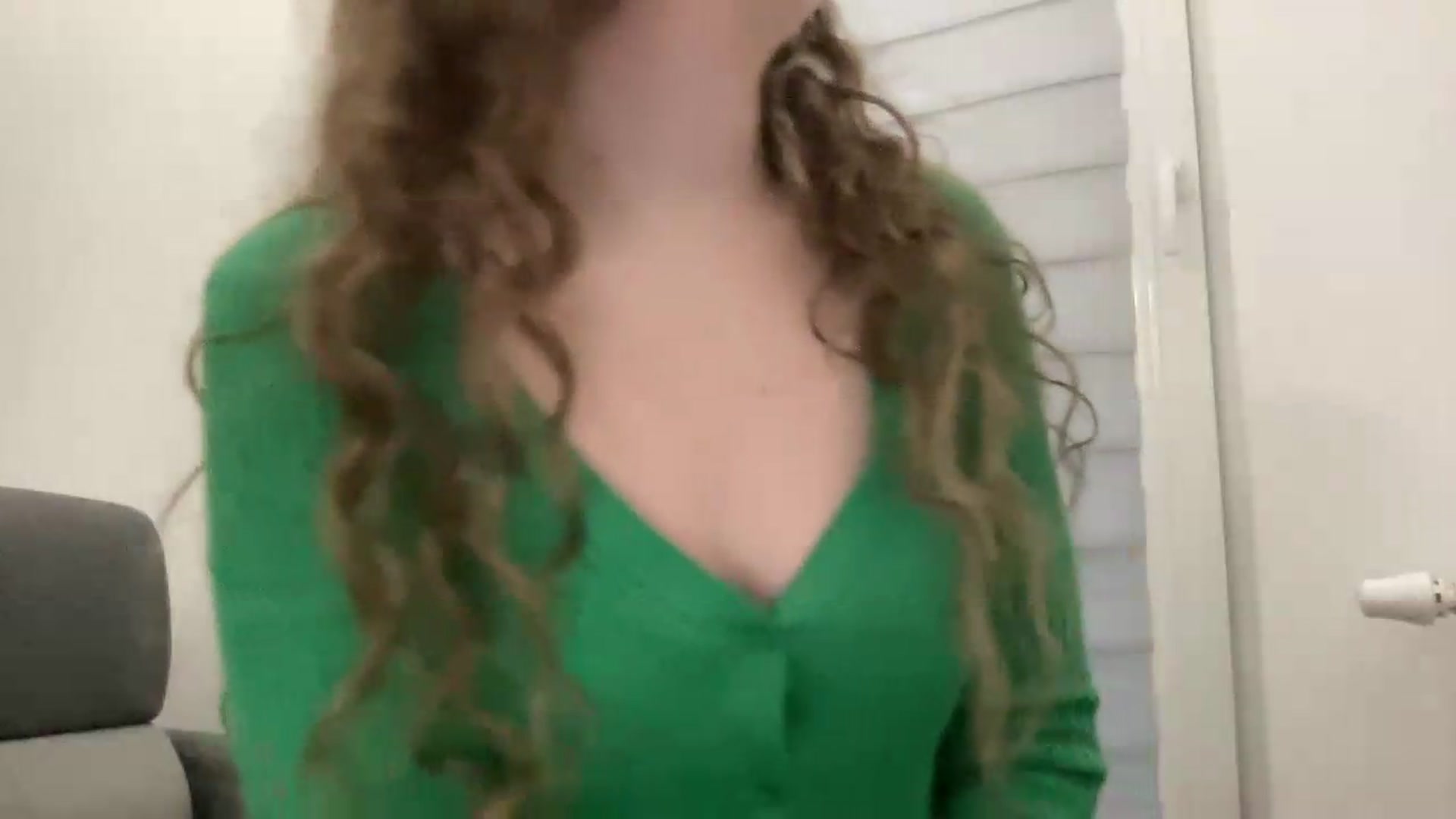 Gallery image thumbnail from BlueFlowerr's myfreecams stream on, 05/30/2026, 20:23 image 4 of 20