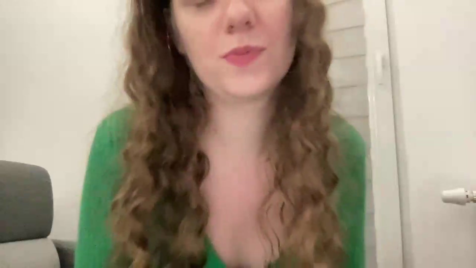 Gallery image thumbnail from BlueFlowerr's myfreecams stream on, 05/30/2026, 20:23 image 6 of 20