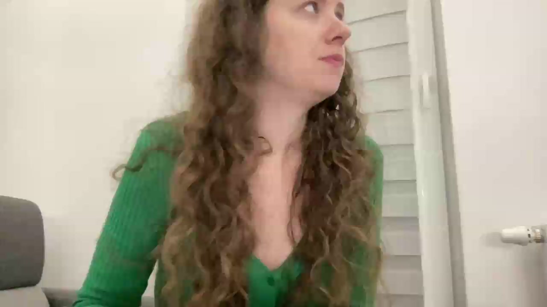 Gallery image thumbnail from BlueFlowerr's myfreecams stream on, 05/30/2026, 22:34 image 1 of 20