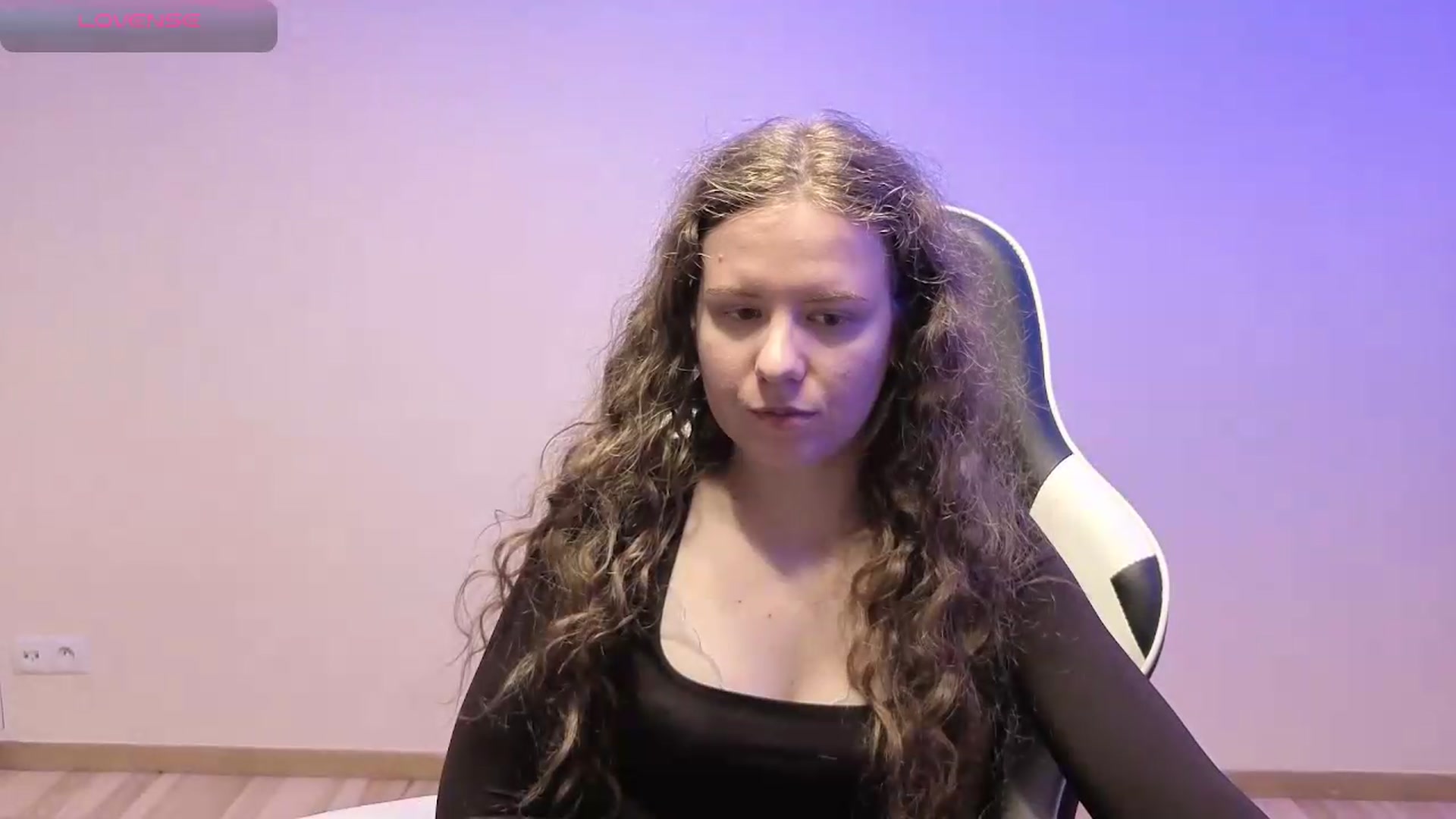 Gallery image thumbnail from BlueFlowerr's myfreecams stream on, 06/01/2026, 18:57 image 2 of 20
