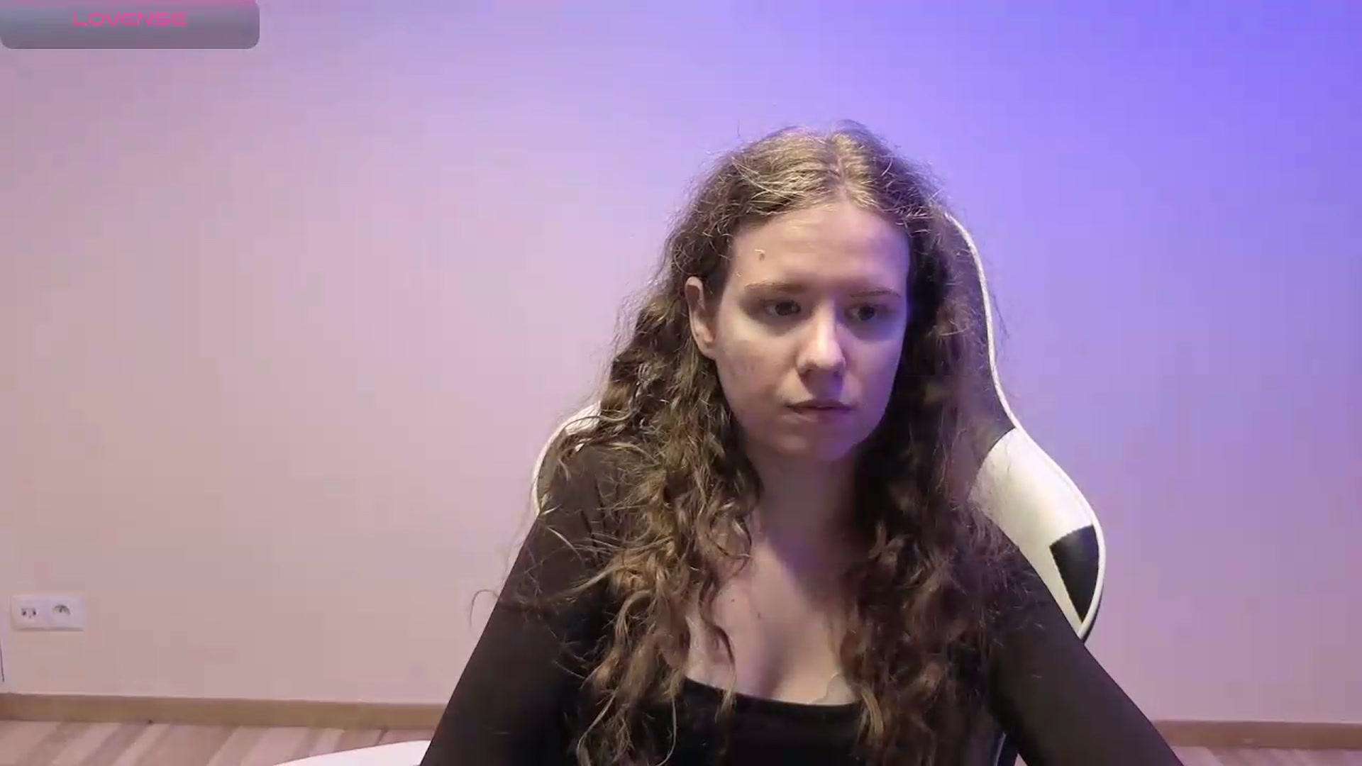 Gallery image thumbnail from BlueFlowerr's myfreecams stream on, 06/01/2026, 18:57 image 6 of 20