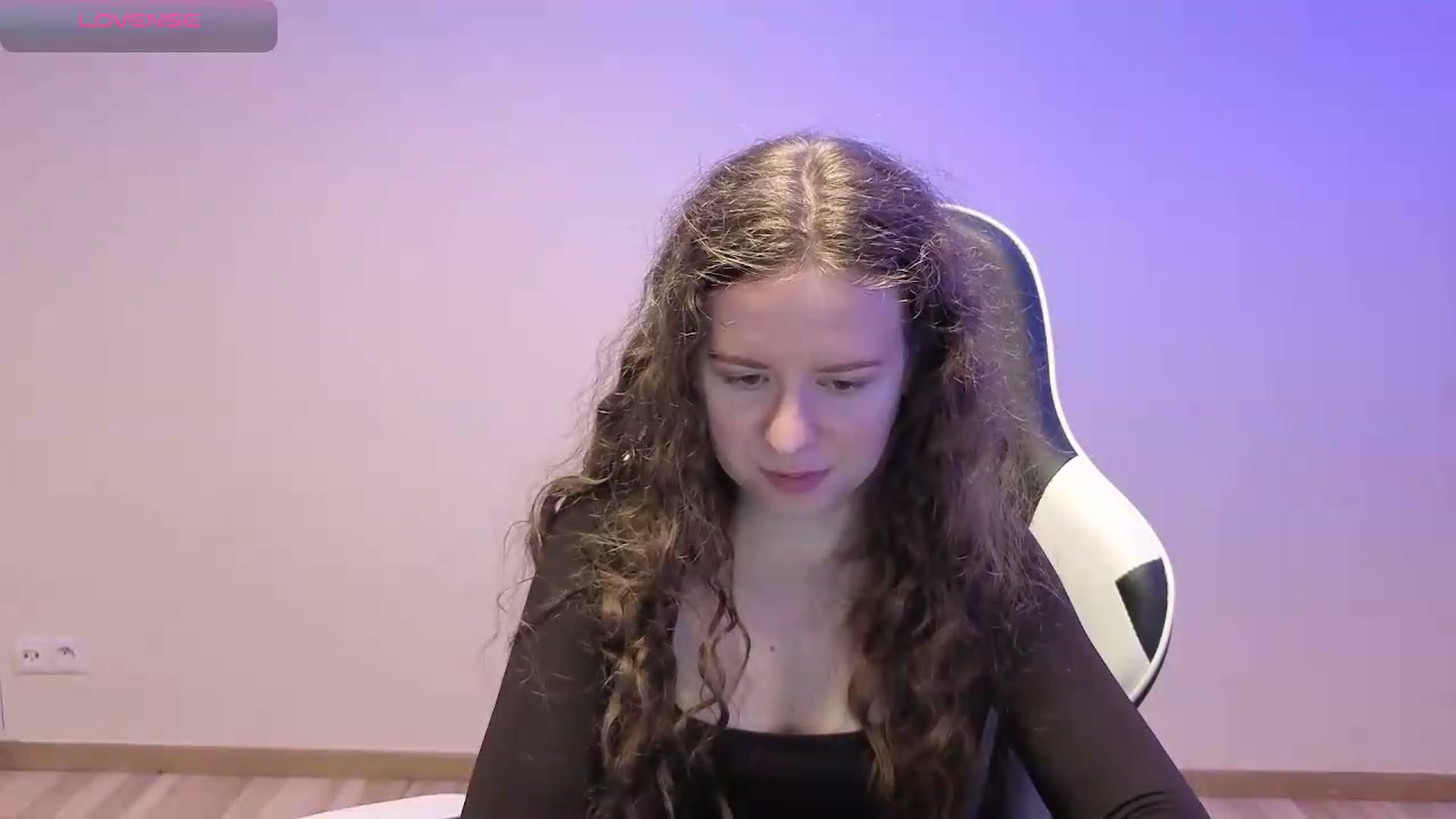 Gallery image thumbnail from BlueFlowerr's myfreecams stream on, 06/01/2026, 18:57 image 3 of 20