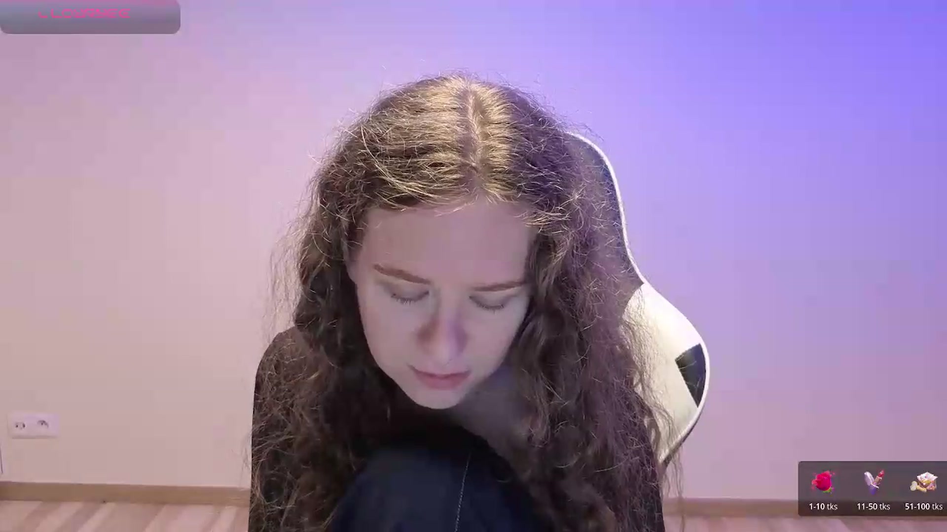 Gallery image thumbnail from BlueFlowerr's myfreecams stream on, 06/01/2026, 18:57 image 19 of 20