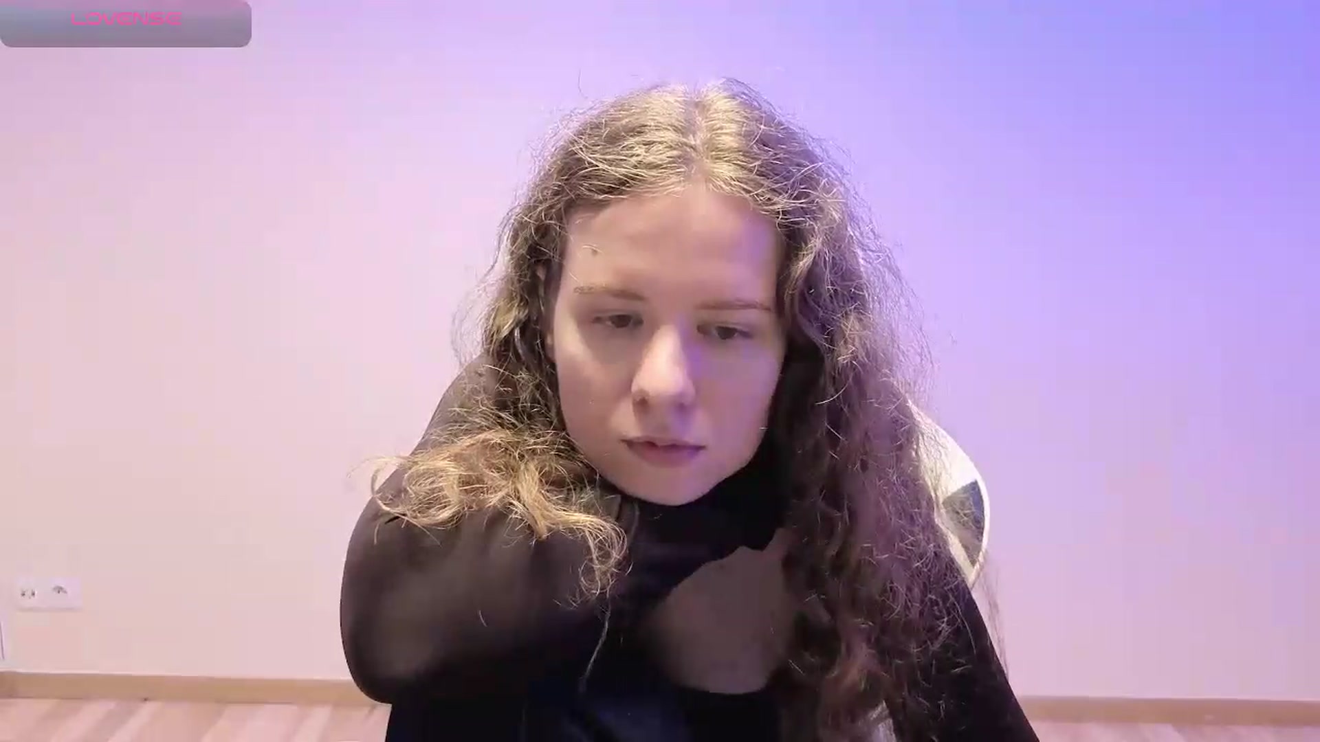 Gallery image thumbnail from BlueFlowerr's myfreecams stream on, 06/01/2026, 18:57 image 13 of 20