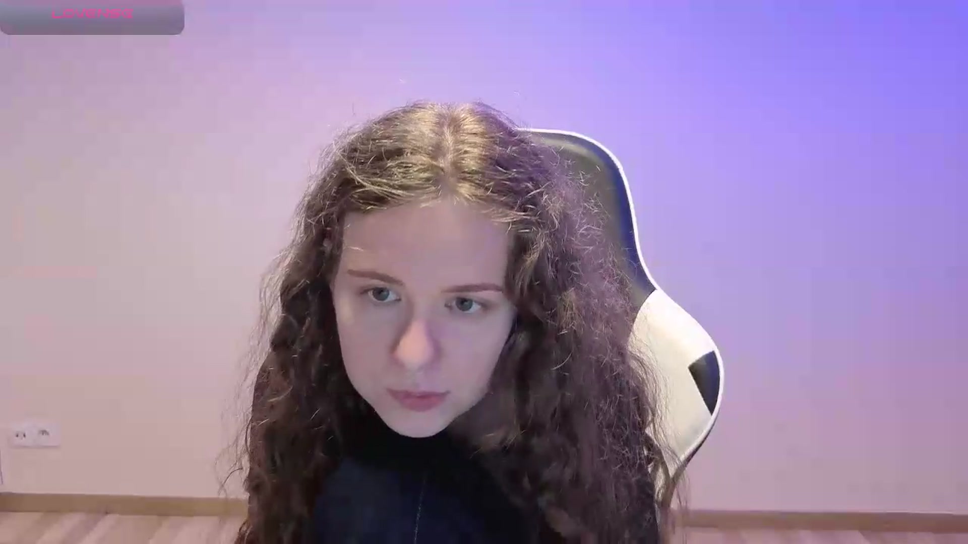 Gallery image thumbnail from BlueFlowerr's myfreecams stream on, 06/01/2026, 18:57 image 14 of 20