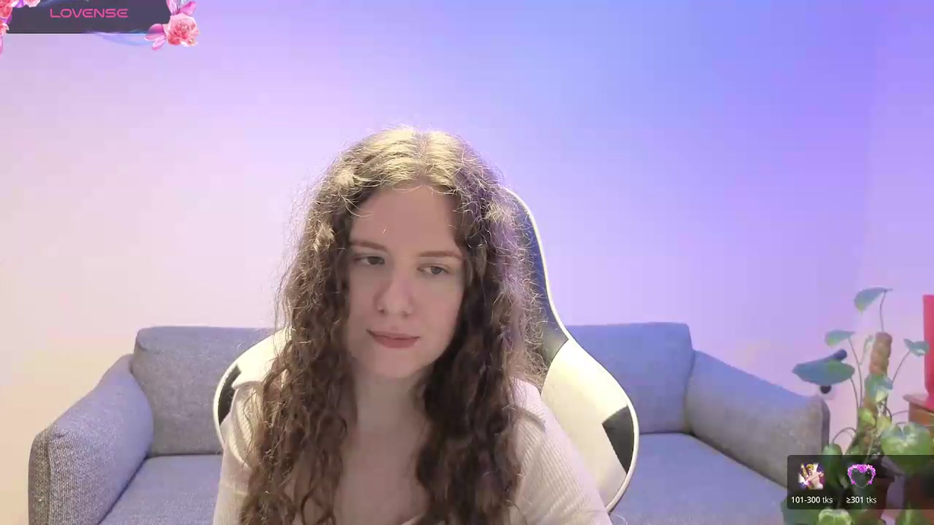 Gallery image thumbnail from BlueFlowerr's myfreecams stream on, 06/04/2026, 19:55 image 11 of 20