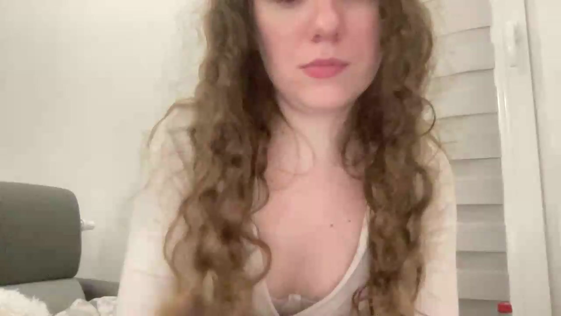 Gallery image thumbnail from BlueFlowerr's myfreecams stream on, 06/04/2026, 22:24 image 8 of 20