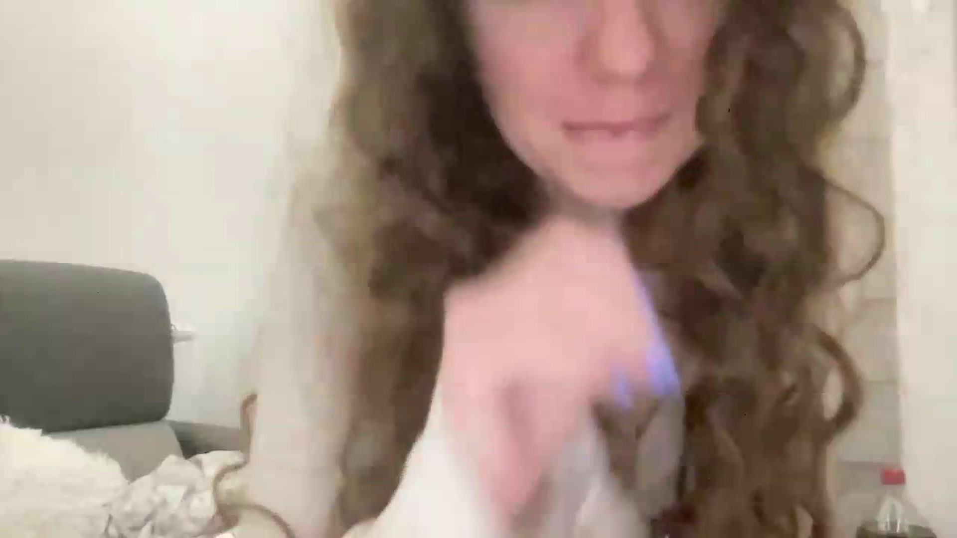 Gallery image thumbnail from BlueFlowerr's myfreecams stream on, 06/04/2026, 22:24 image 15 of 20