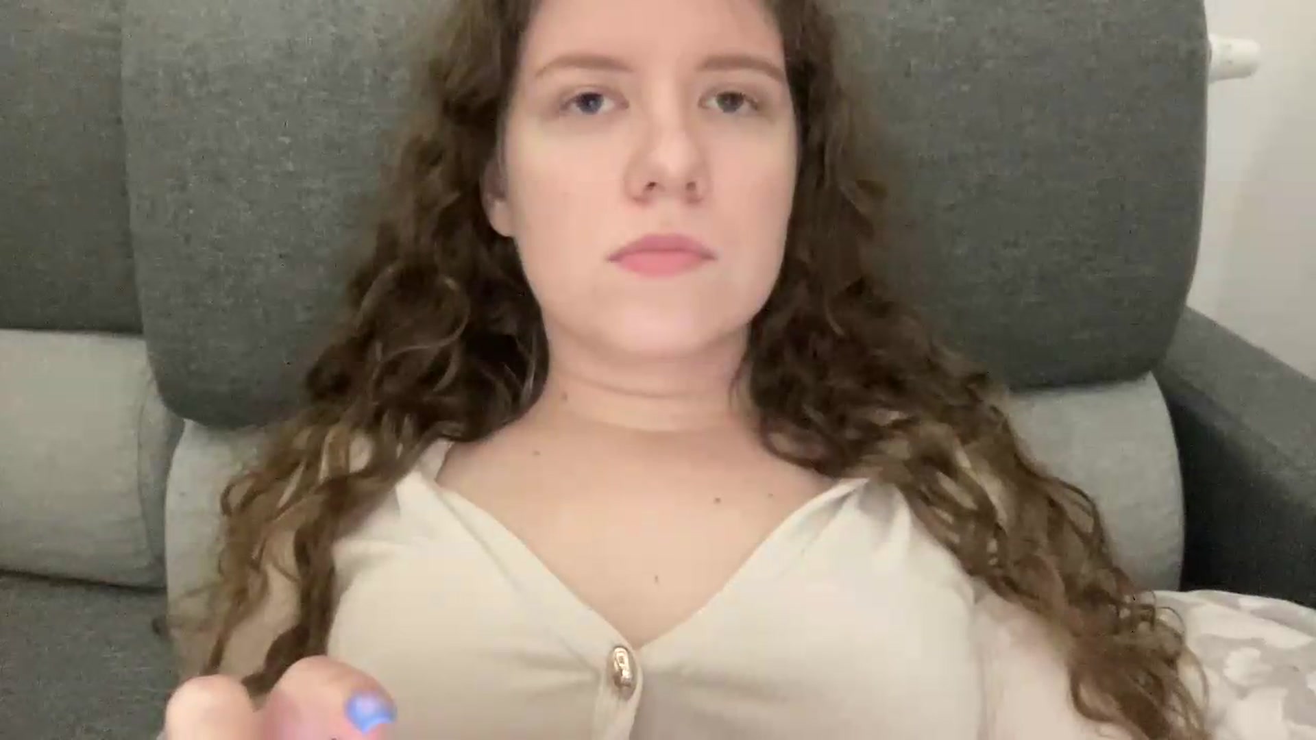 Gallery image thumbnail from BlueFlowerr's myfreecams stream on, 06/04/2026, 23:54 image 15 of 20