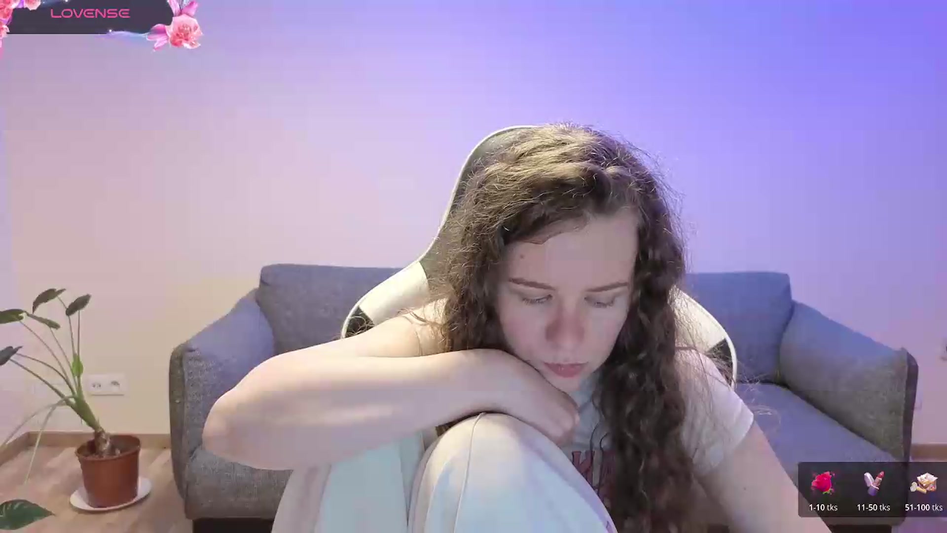 Gallery image thumbnail from BlueFlowerr's myfreecams stream on, 06/05/2026, 21:56 image 8 of 20