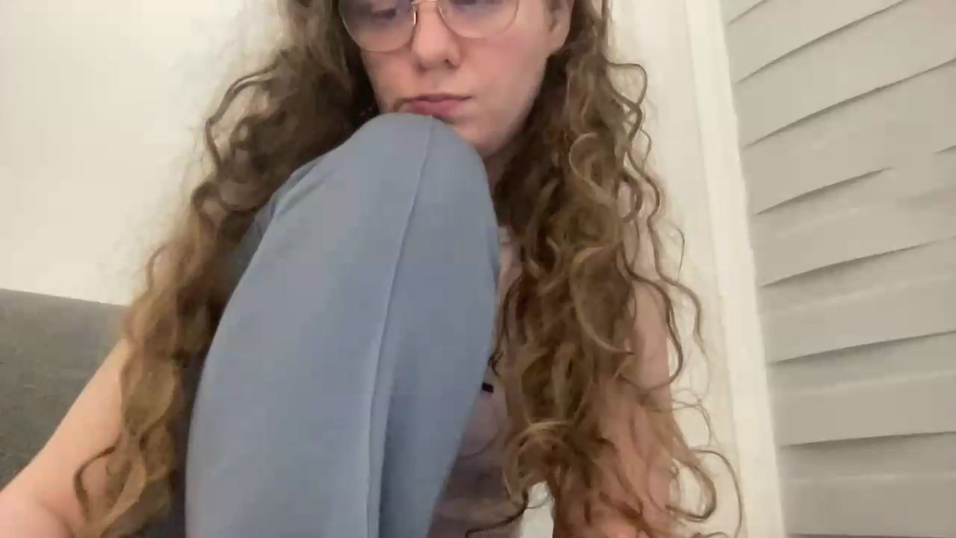 Gallery image thumbnail from BlueFlowerr's myfreecams stream on, 06/07/2026, 01:43 image 3 of 20
