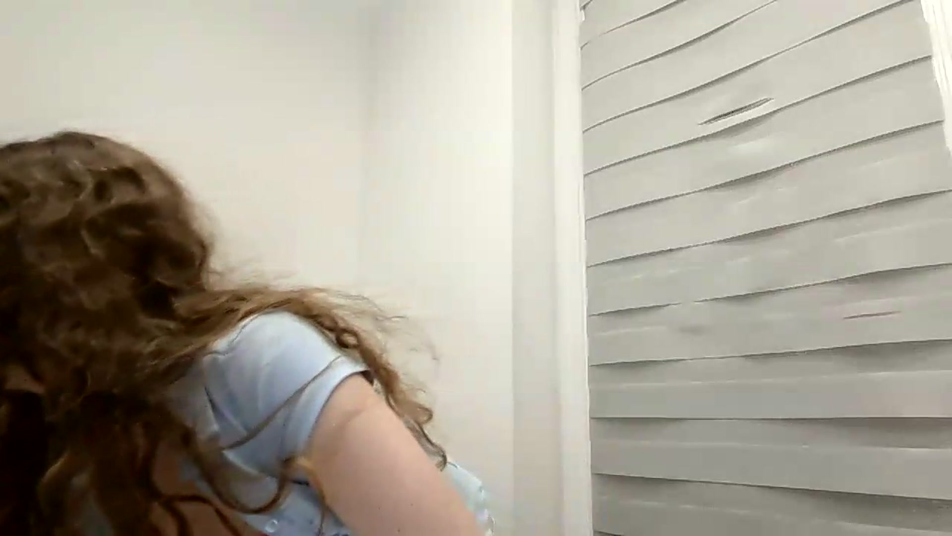 Gallery image thumbnail from BlueFlowerr's myfreecams stream on, 06/08/2026, 01:51 image 19 of 20