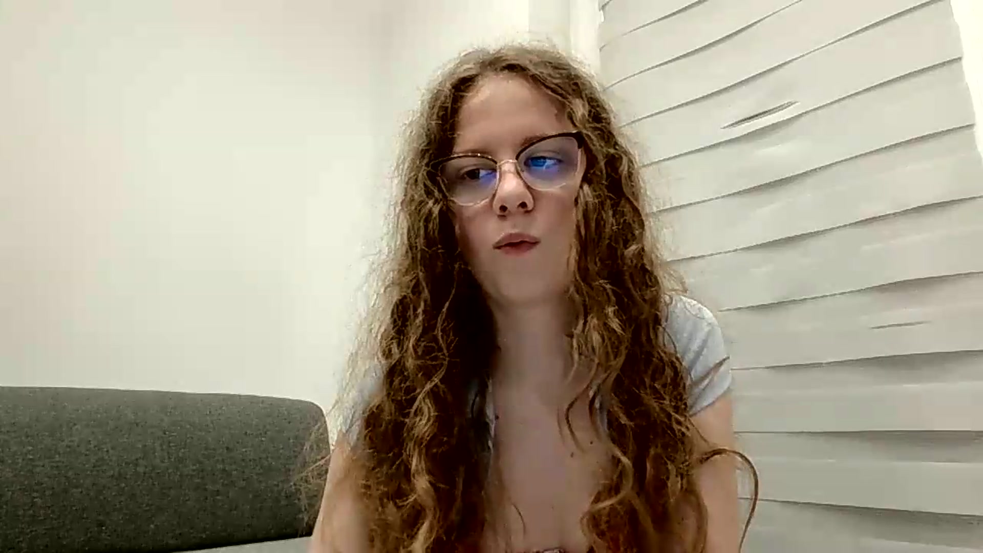 Gallery image thumbnail from BlueFlowerr's myfreecams stream on, 06/08/2026, 01:51 image 20 of 20