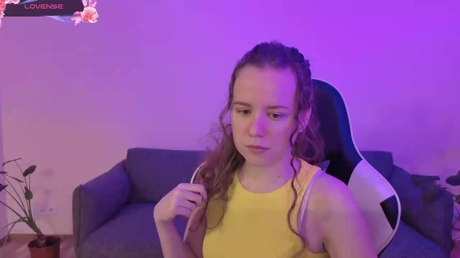 Gallery image thumbnail from BlueFlowerr's myfreecams stream on, 06/08/2026, 17:48 image 8 of 20