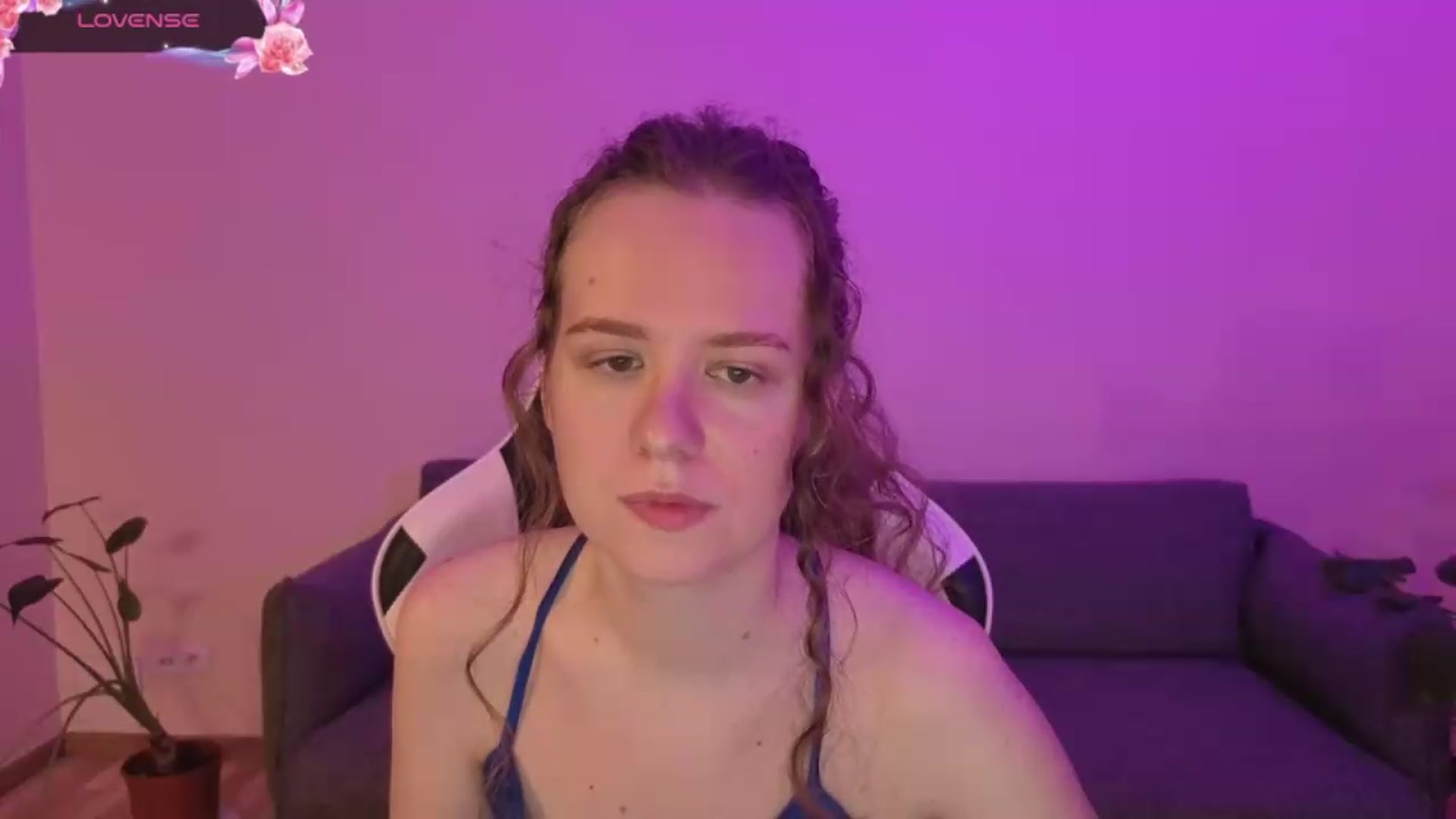 Gallery image thumbnail from BlueFlowerr's myfreecams stream on, 06/08/2026, 20:30 image 13 of 20
