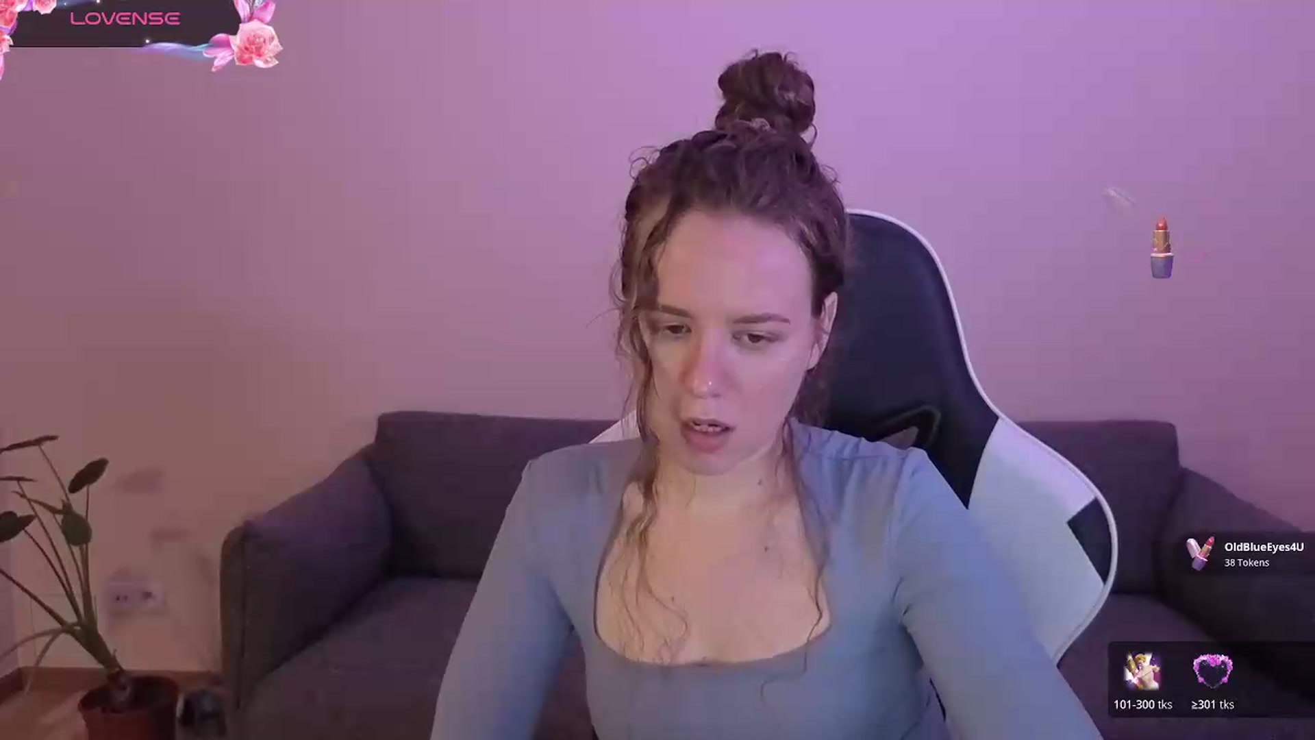 Gallery image thumbnail from BlueFlowerr's myfreecams stream on, 06/10/2026, 20:51 image 12 of 20